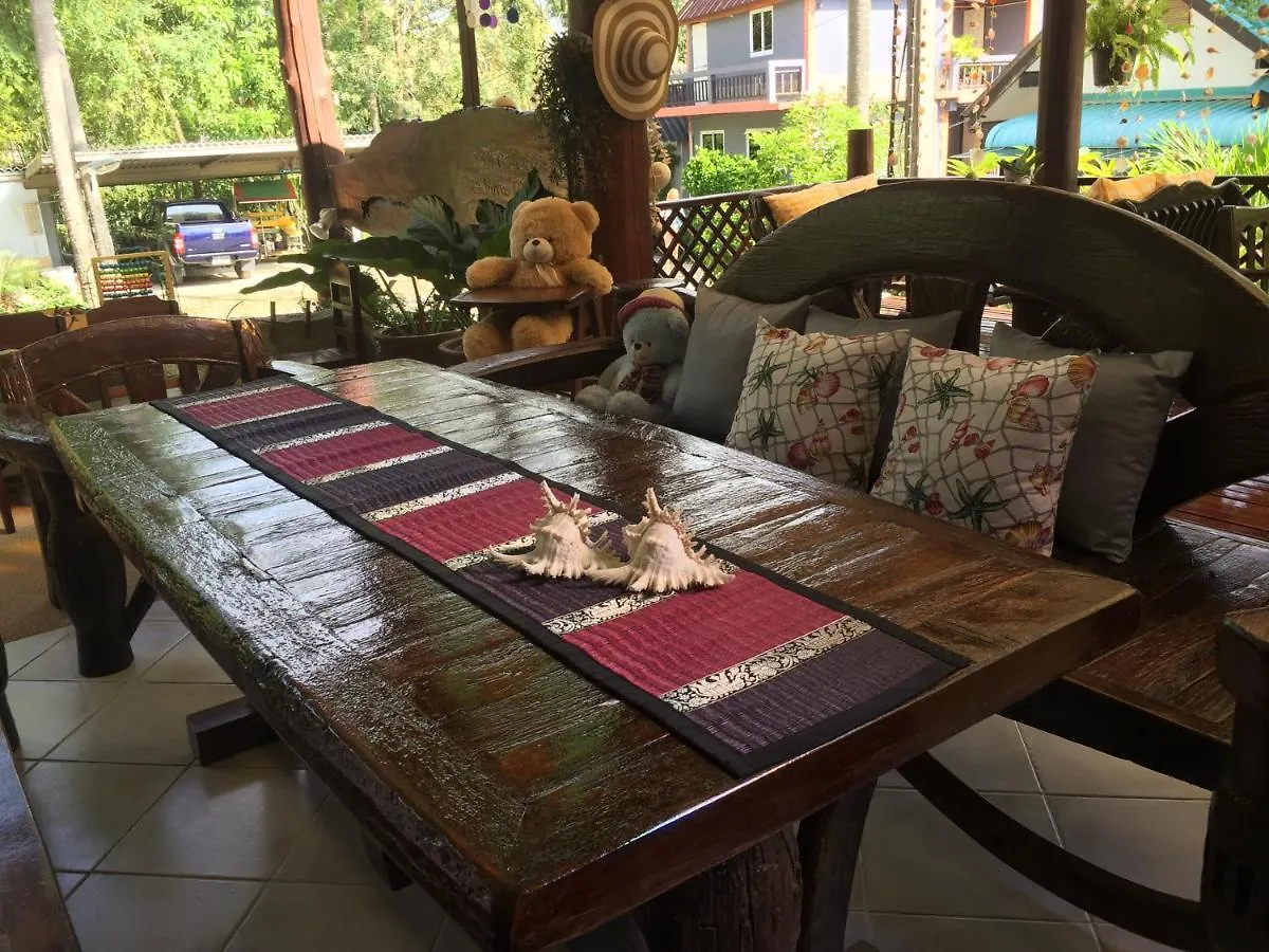 Appartamento Besthouse Ko Lanta Alloggio in famiglia